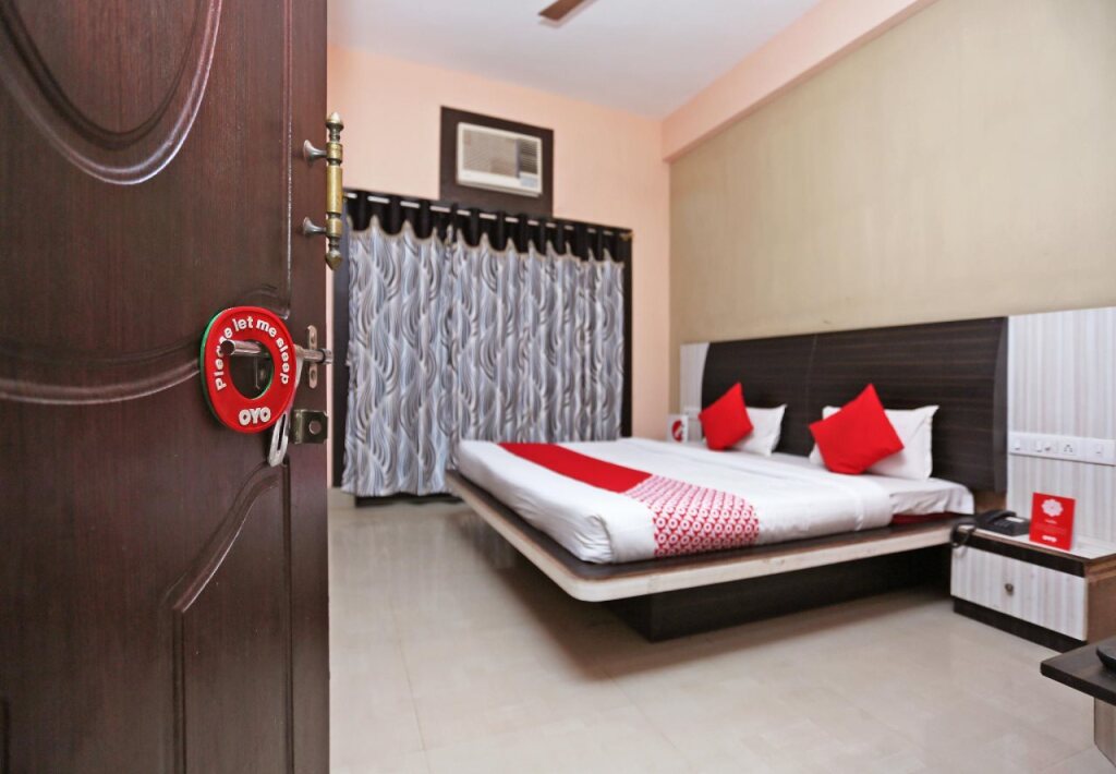 Пури: Hotel Sai Raghunath Palace by OYO