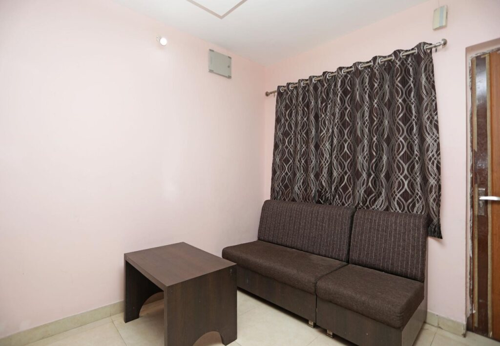 Райпур: Hotel Recharge By OYO Rooms