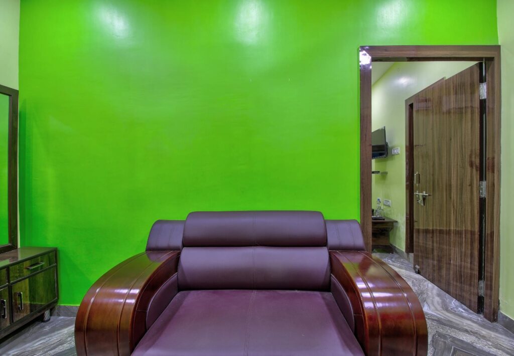 Дханбад: Hotel Shubham International by OYO Rooms