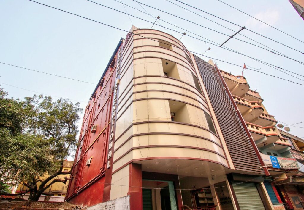 Дханбад: Hotel Shubham International by OYO Rooms