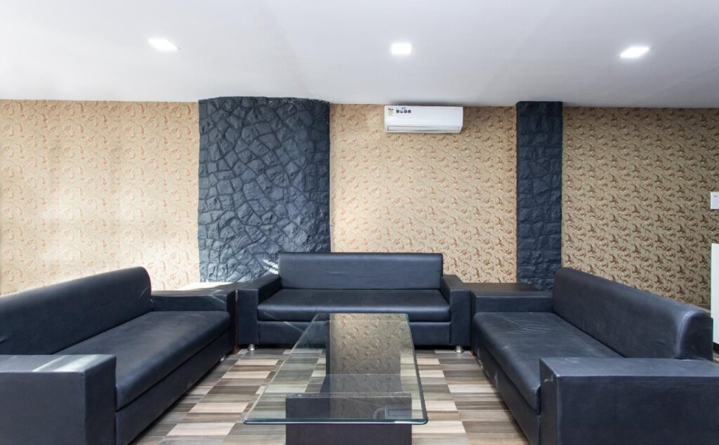 Индаур: Hotel Grand Valley By OYO Rooms