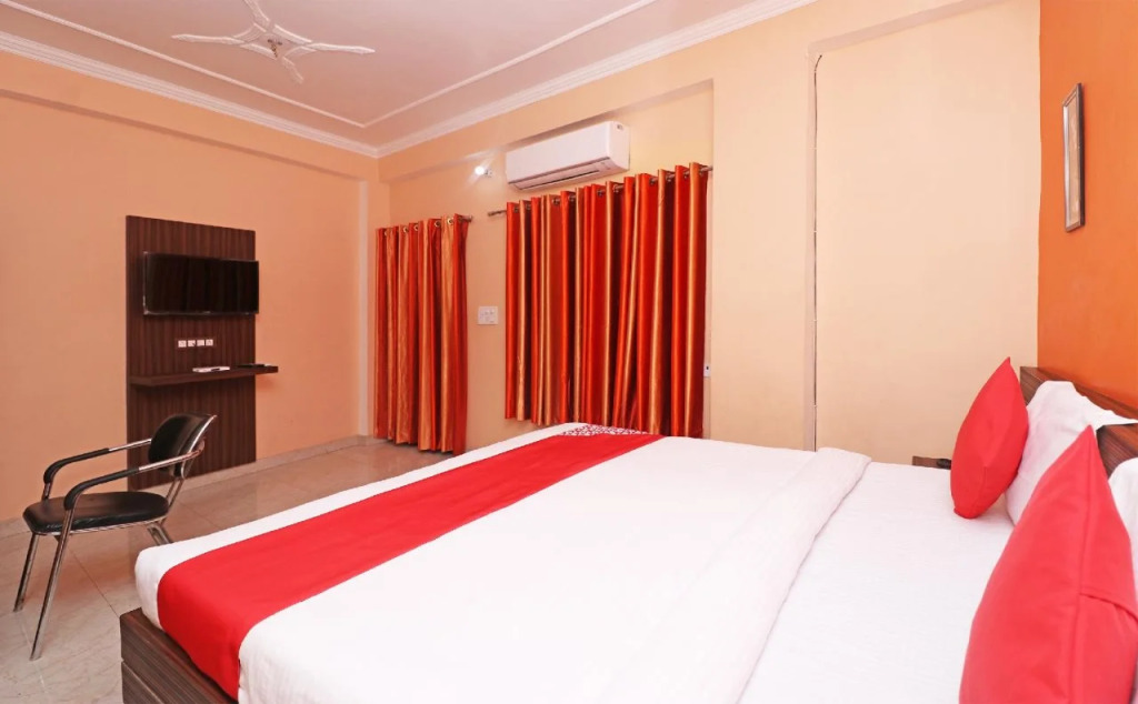Файзабад: Oyo 26803 Hotel City Inn