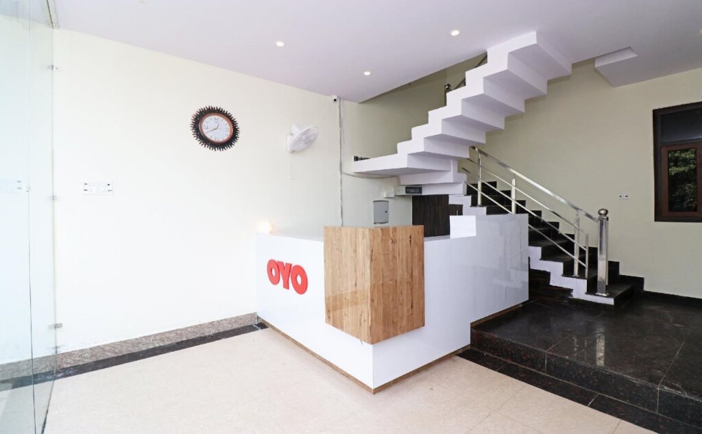 Лакхнау: Genisis Inn By OYO Rooms