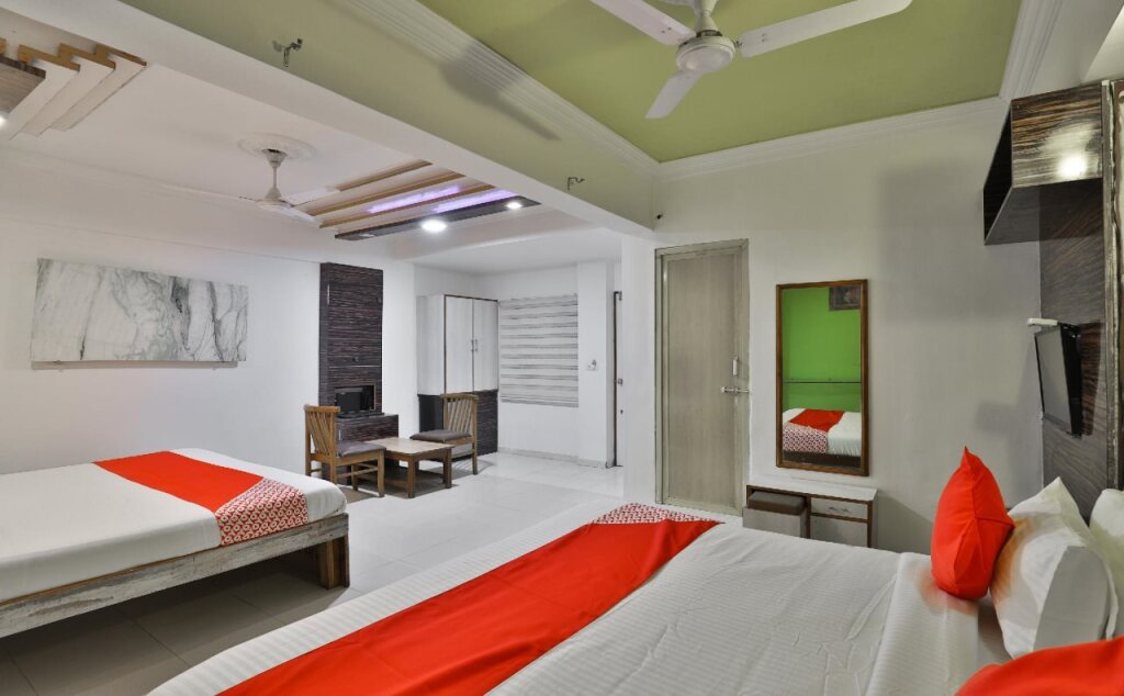 Ахмедабад: Hotel Krishna By OYO Rooms