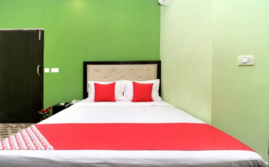 Мохали: Hotel Piyush by Oyo Rooms
