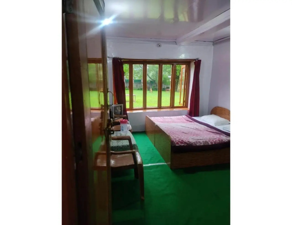Пахалгам: Hotel Zebrina, Pahalgam