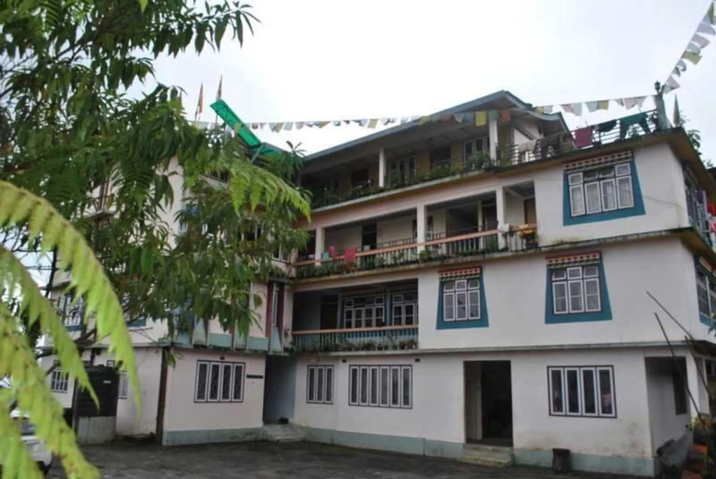 Пеллинг: Hotel Zumthang