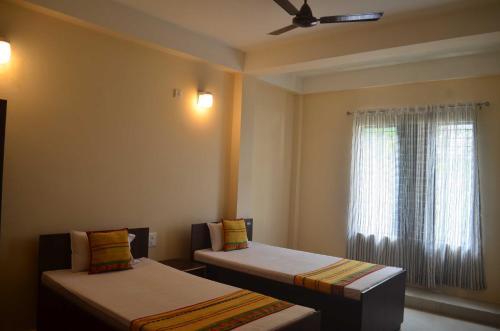 Дибругарх: Hotel Tashi