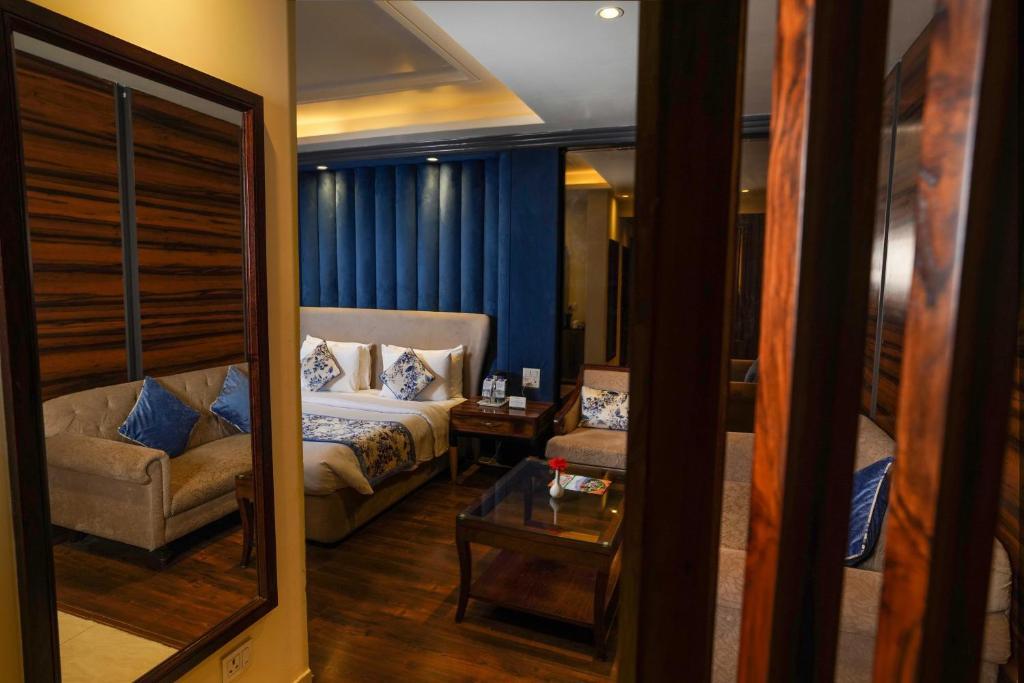 Куфри: The Twin Towers Hotel New Kufri