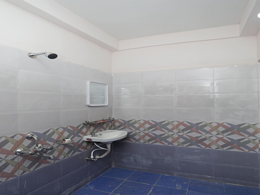 Бхубанешвар: Usha Residdency by OYO