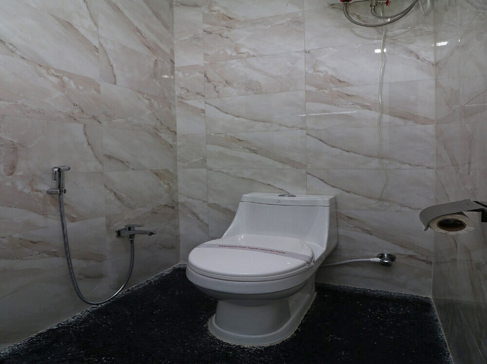 Пури: Hotel Vip Square by OYO Rooms