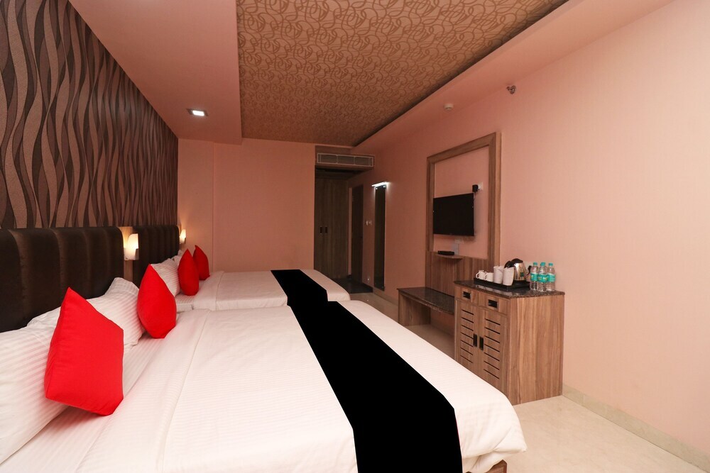 Пури: Hotel Vip Square by OYO Rooms