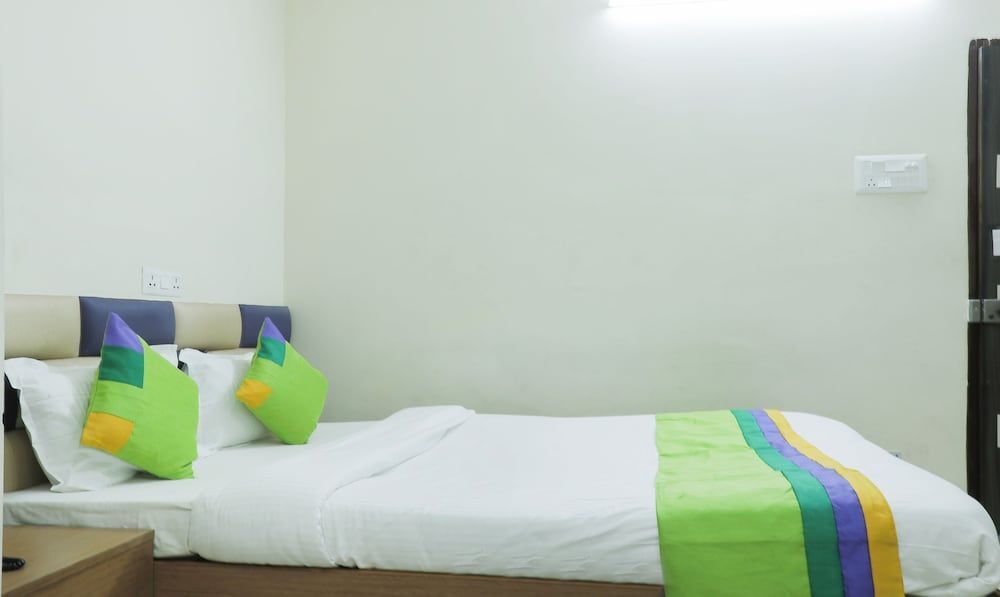 Гувахати: Fabhotel Good Luck Residency