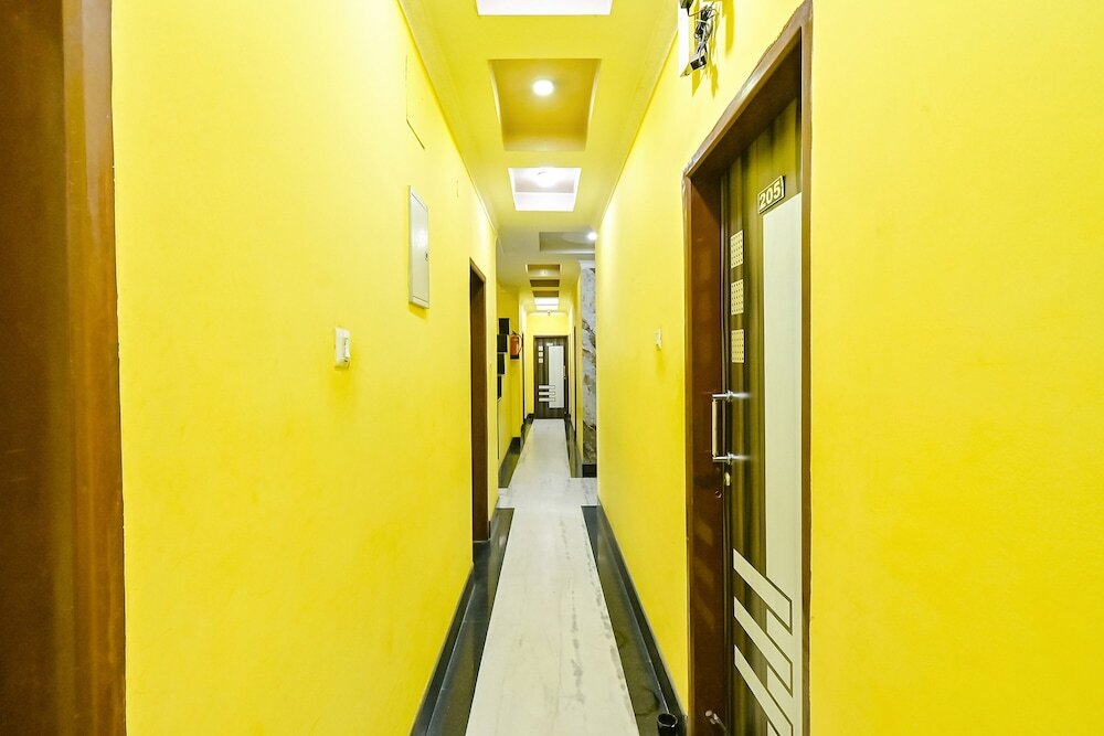 Гувахати: Fabhotel Good Luck Residency