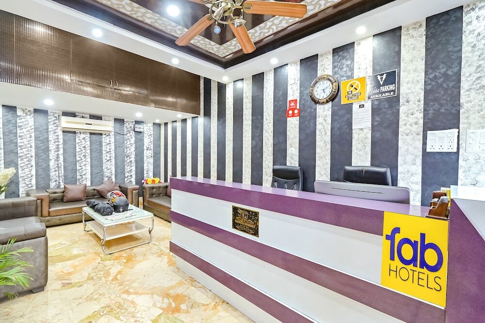 Гувахати: Fabhotel Good Luck Residency