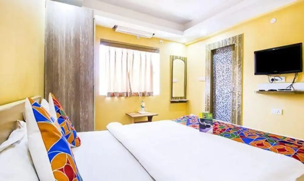 Ранчи: FabHotel Amaltas