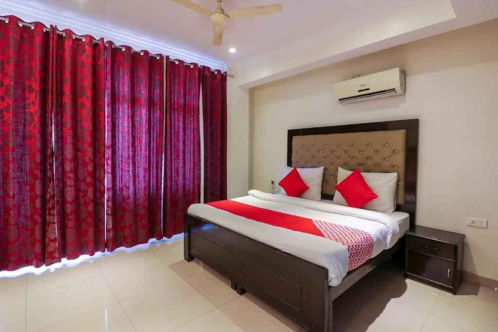 Дехрадун: Oyo 47457 Hotel Amber Palace
