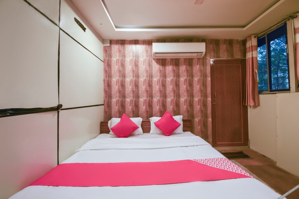 Колката: OYO 41435 Golden Residency