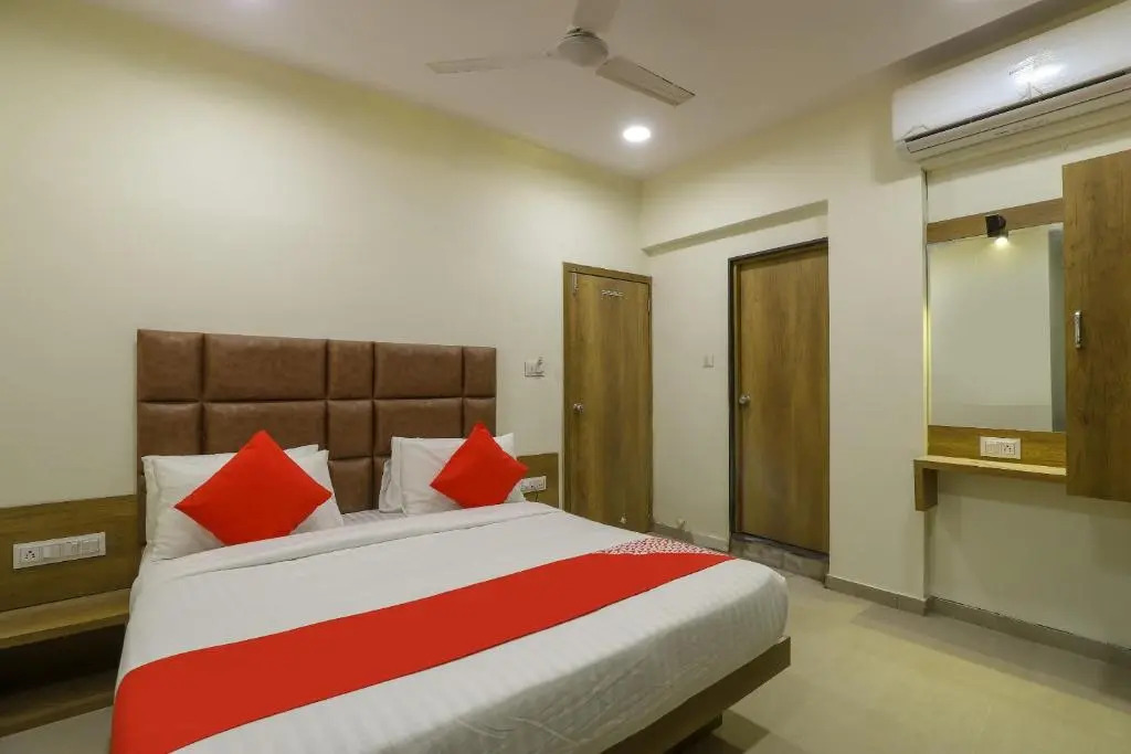 Ахмедабад: Hotel Shubham Inn by OYO Rooms