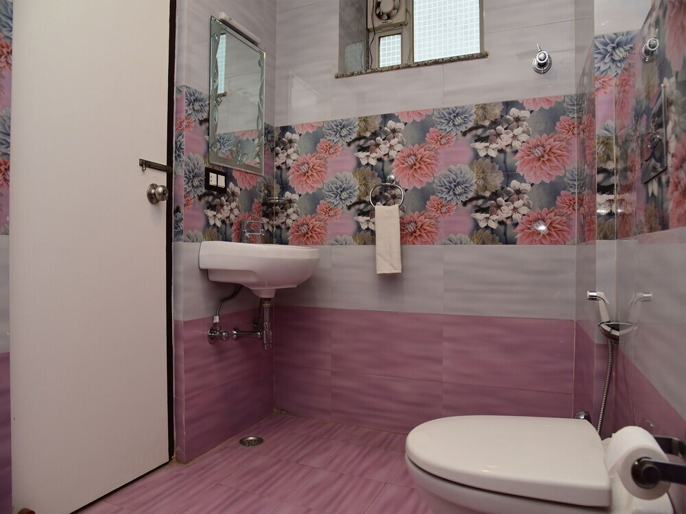 Удаипур: Hotel Shivani By OYO Rooms