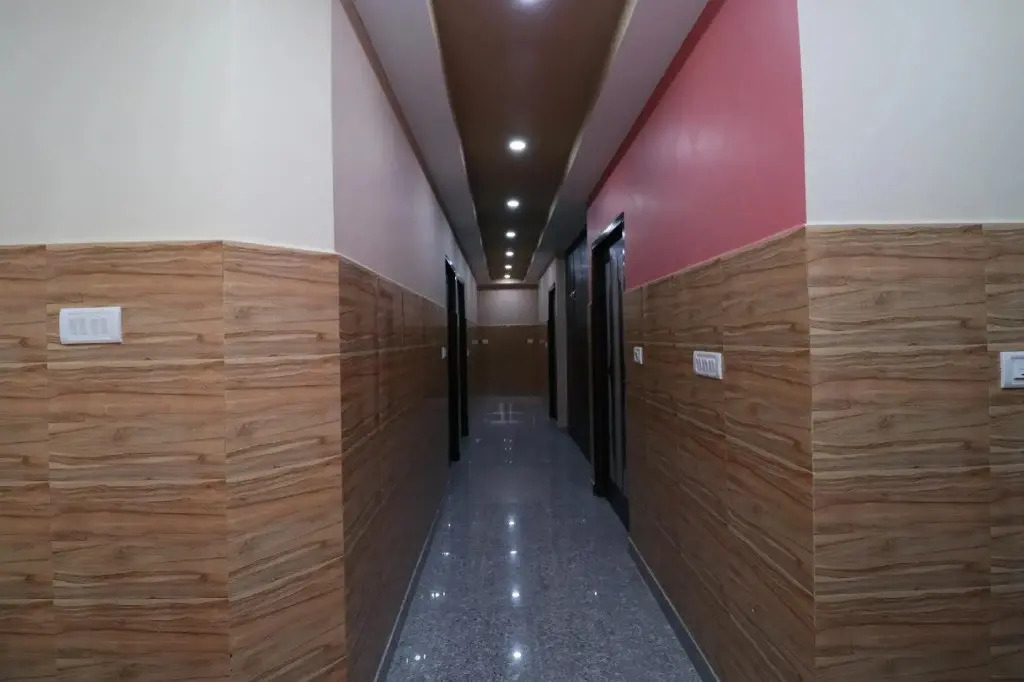 Катра: Om Kripa Residency by Oyo Rooms