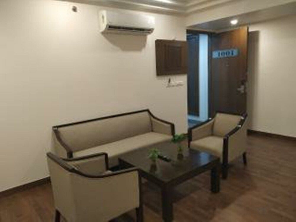 Hotel Goldstone Elite Vrindavan — фото 6