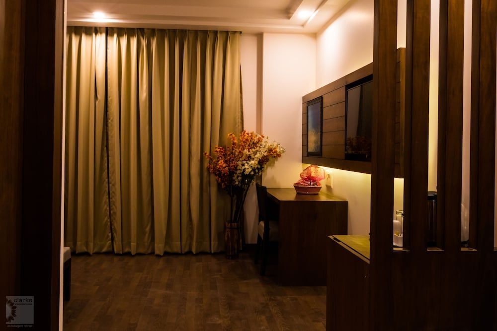 Матхура: Hotel Goldstone Elite Vrindavan