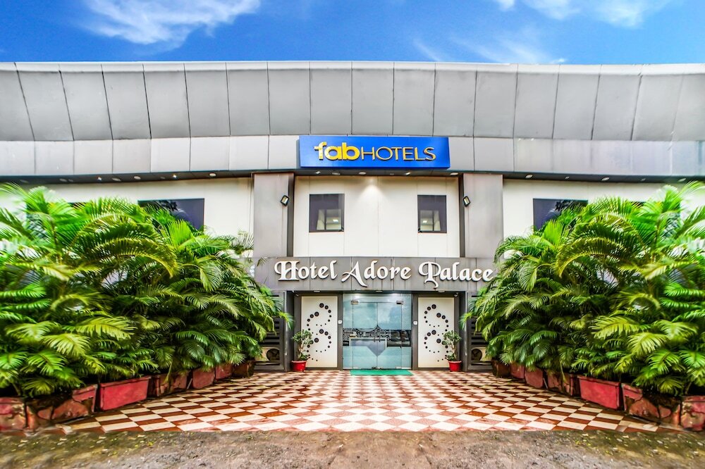 Hotel Adore Palace by Fabhotels — фото 1