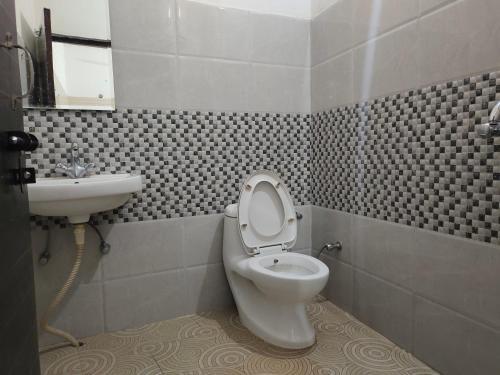 Катра: Vidya Guest House
