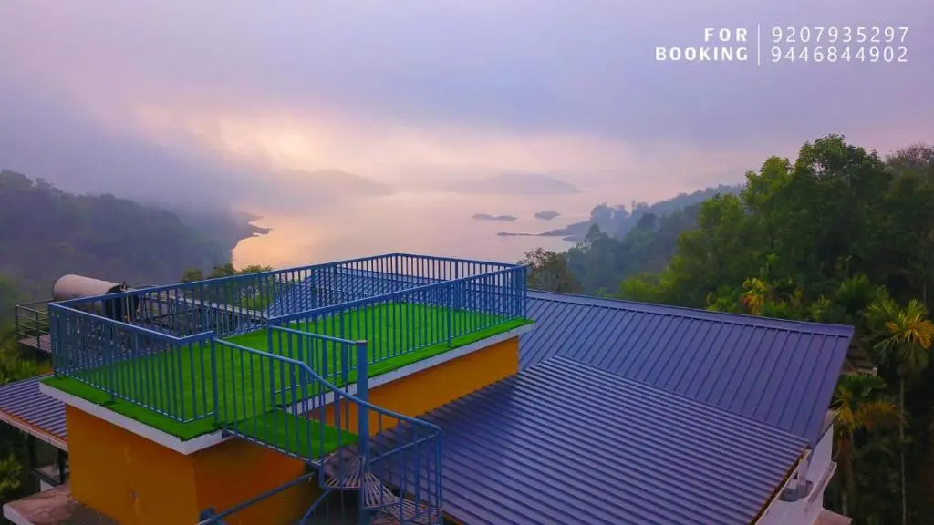 Велламундра: Bonita Banasura Treebo