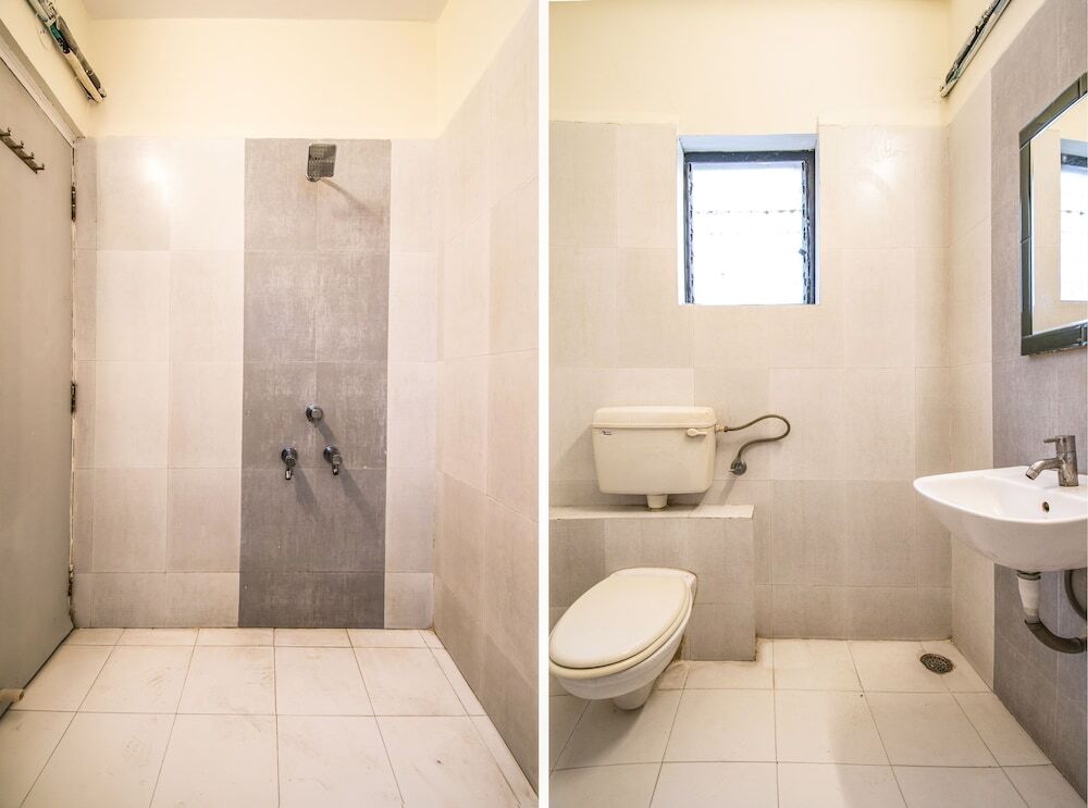 Индаур: Kumars Hotel by OYO Rooms
