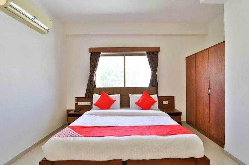 Ананд: Motel Sanvaria Regency