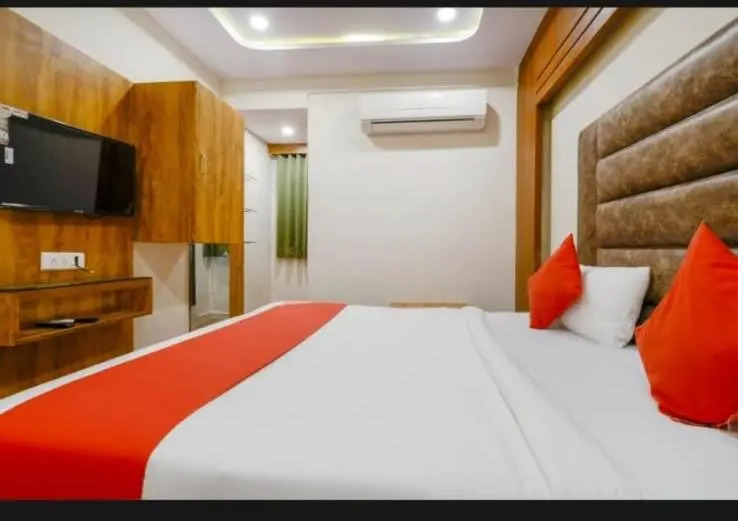 Ахмедабад: Hotel Safari Inn by OYO Rooms