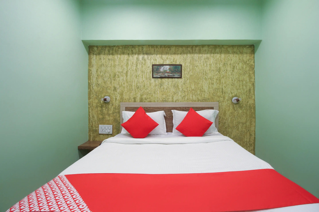 Олд-Махабалешвар: Hotel Nobel Executive by OYO Rooms