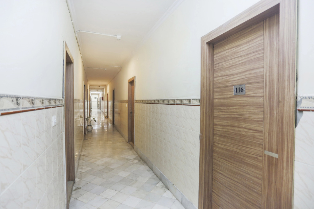 Газиабад: Hotel Mahadev By OYO Rooms