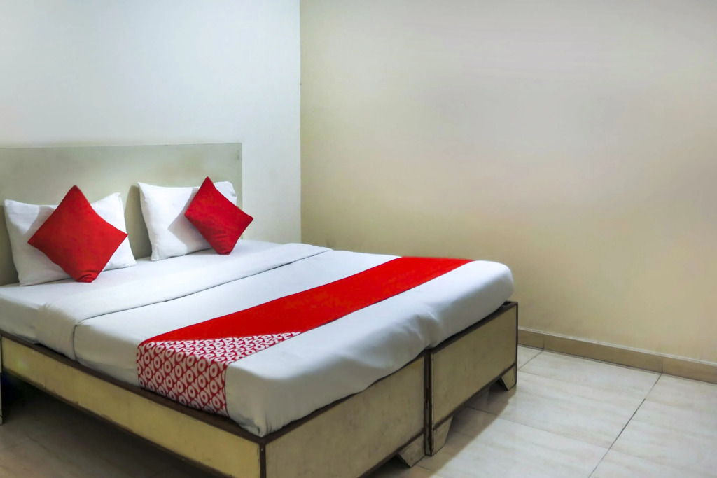 Газиабад: Hotel Mahadev By OYO Rooms
