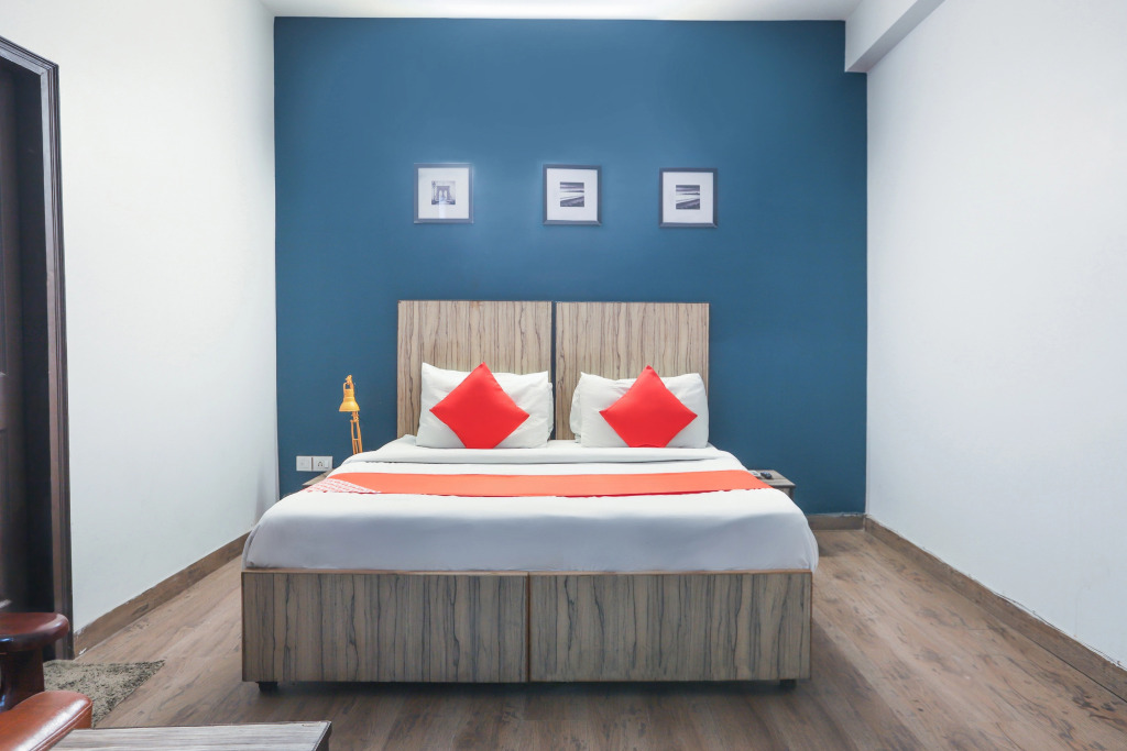 Нойда: Golden Villa by OYO Rooms
