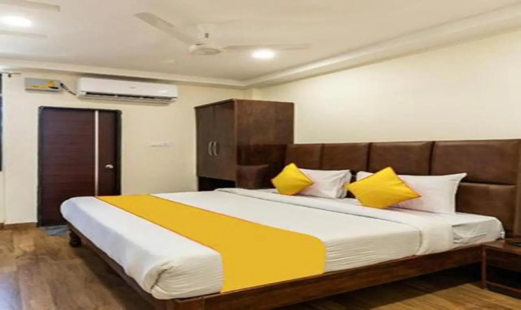 Индаур: Fabhotel S Pride