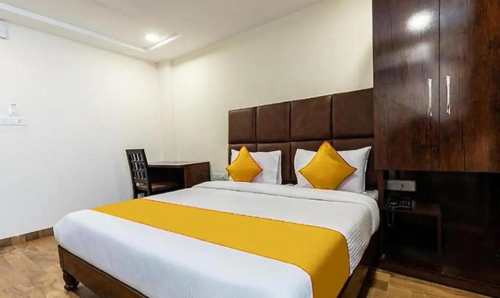 Индаур: Fabhotel S Pride