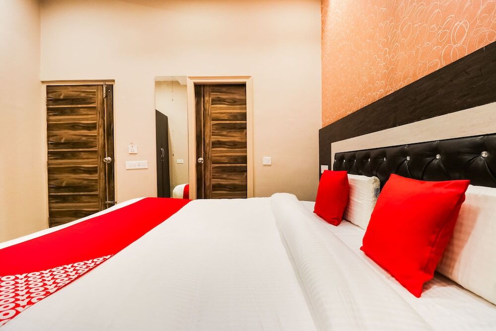 Зиракпур: Hotel Z by OYO Rooms