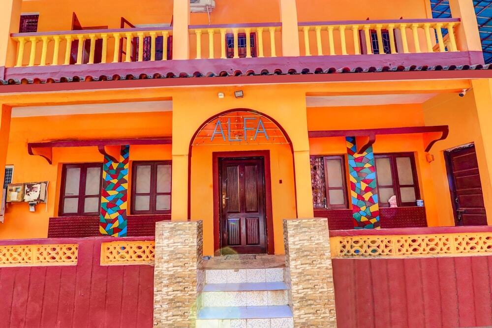 Калангут: Alfa Guest House by OYO Rooms