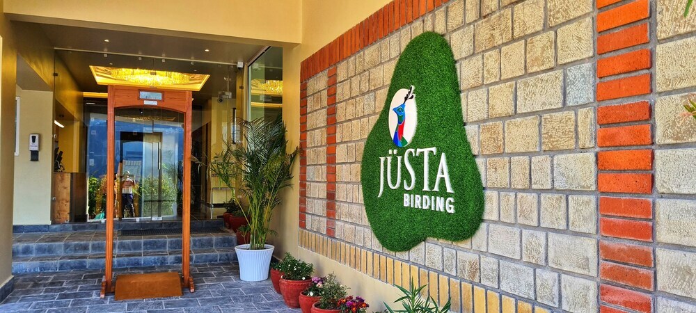 Дармсала: jüSTa Birding