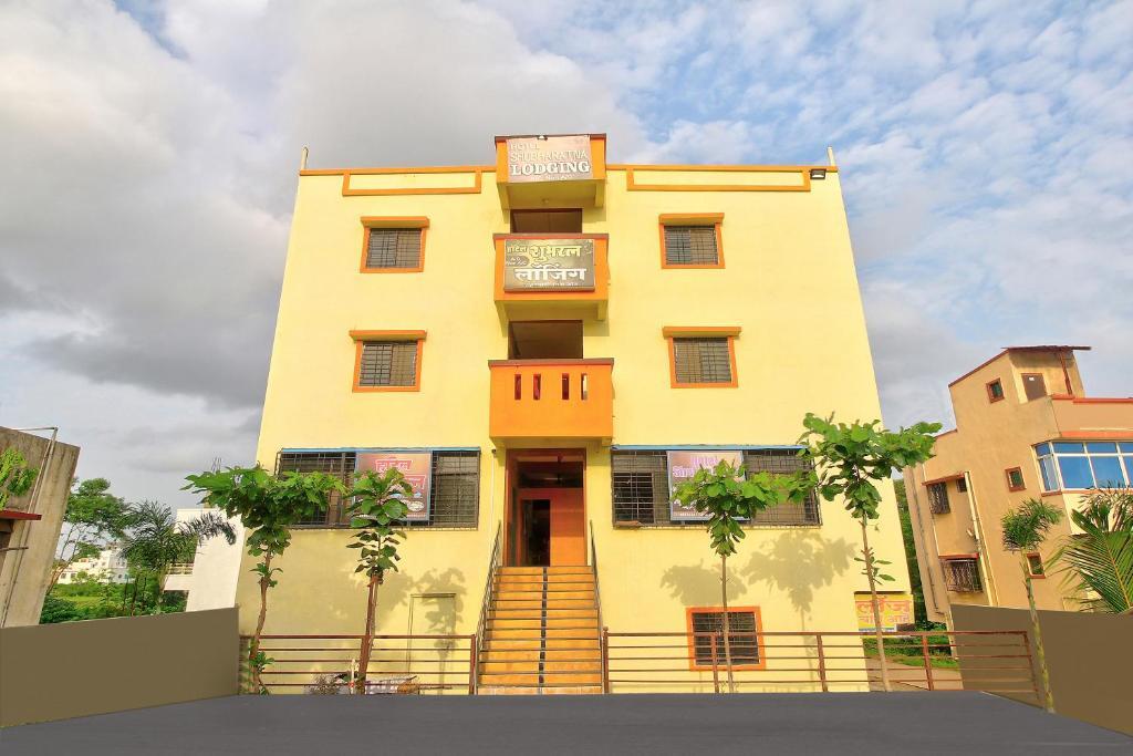 Чакан: SPOT ON 43864 Shubh Ratna Lodge SPOT
