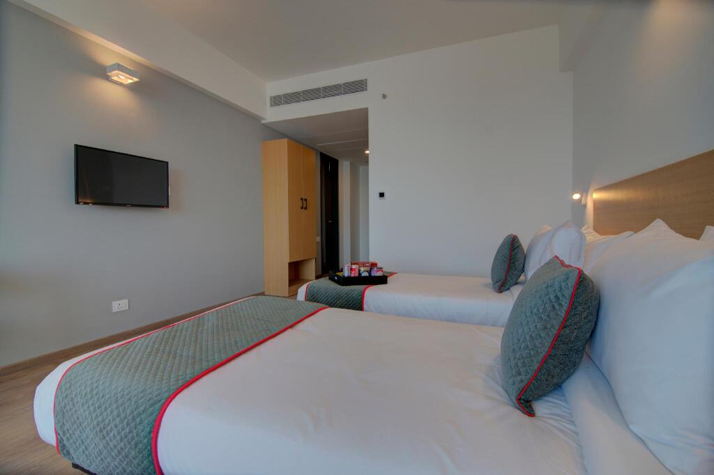 Фаридабад: OYO Townhouse 293 IP Colony Faridabad