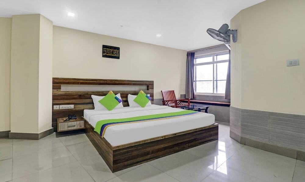 Кондотти: Capital O 48338 Darwesh Residency