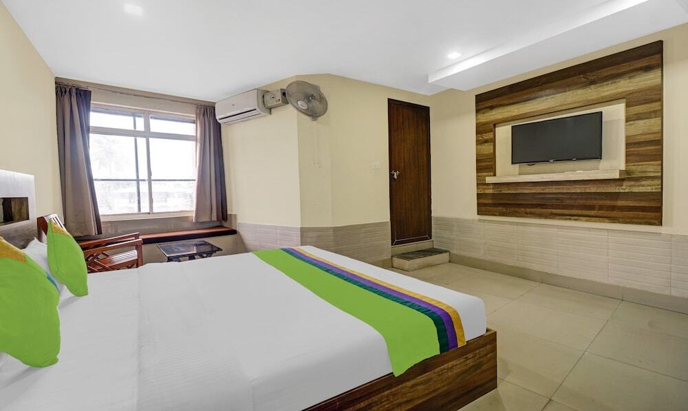 Кондотти: Capital O 48338 Darwesh Residency