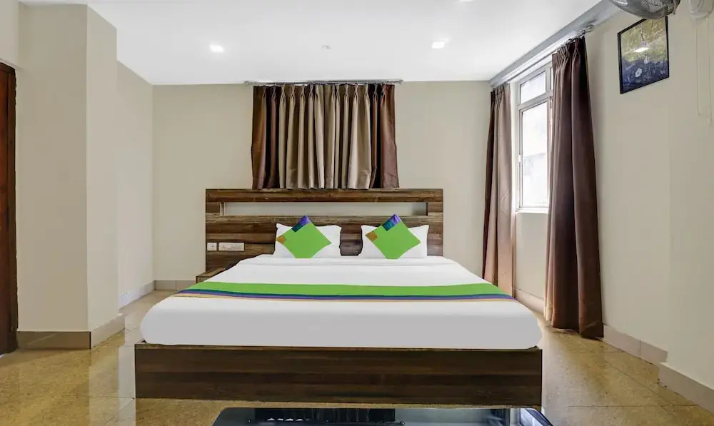 Кондотти: Capital O 48338 Darwesh Residency