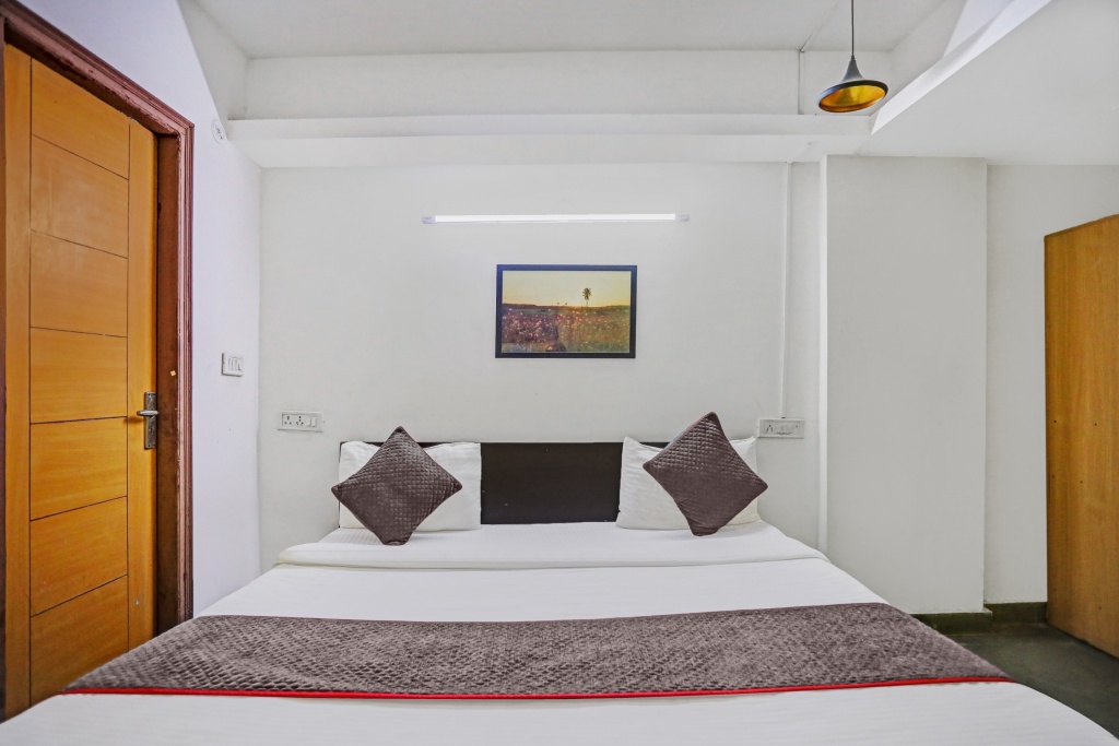 Нойда: Collection O 82470 Hotel Rent Abode Aone Inn
