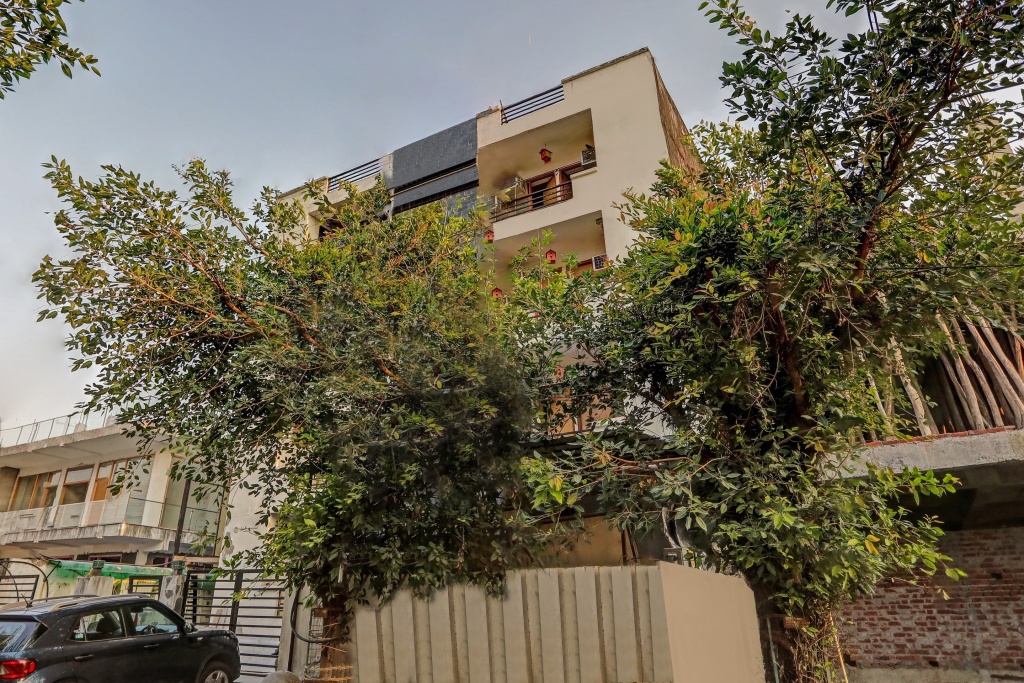 Нойда: Collection O 82470 Hotel Rent Abode Aone Inn