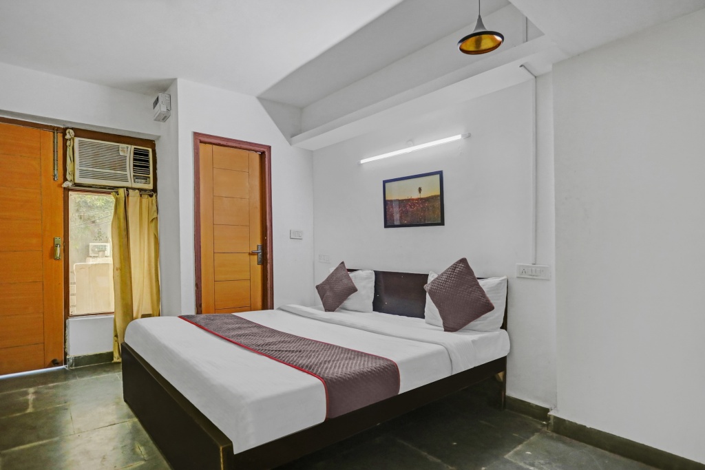 Нойда: Collection O 82470 Hotel Rent Abode Aone Inn